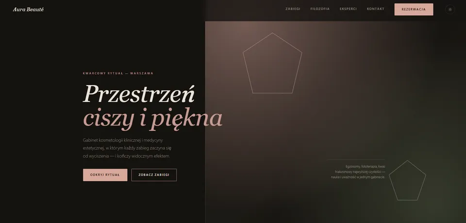 Aura Beauté – strona główna koncepcyjnego gabinetu kosmetologii i medycyny estetycznej w ciemnej, eleganckiej stylistyce